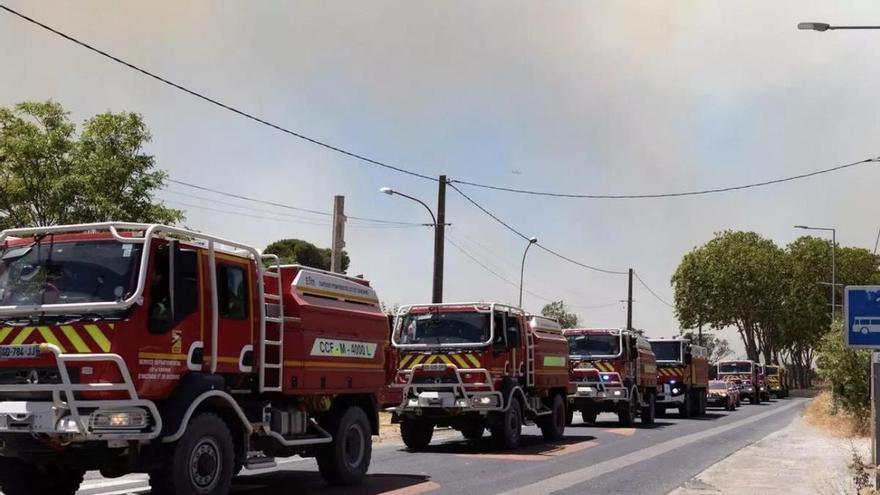 Los incendios se ceban con el sur de Francia: evacuaciones masivas, cientos de hectáreas calcinadas y seis personas heridas