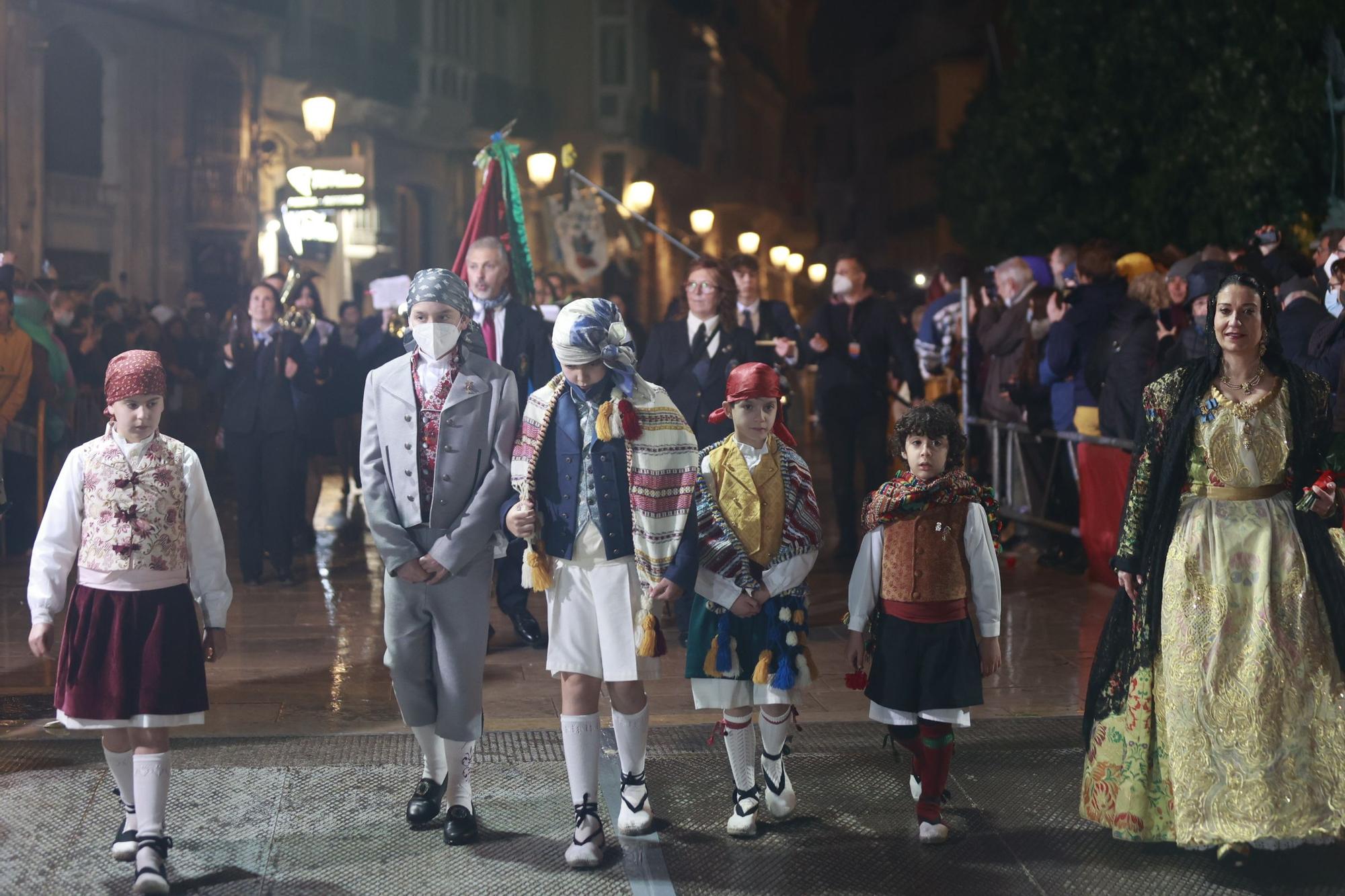 Búscate en la Ofrenda por la calle Quart (entre 22.00 y 23.00 horas)