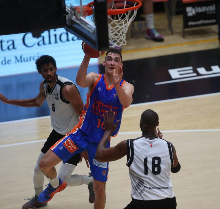 Uros de RIvas - Valencia Basket