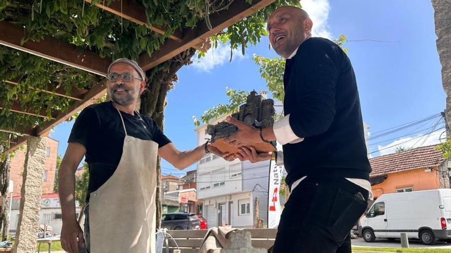 Tallado en piedra para homenajear a Antonio Palacios