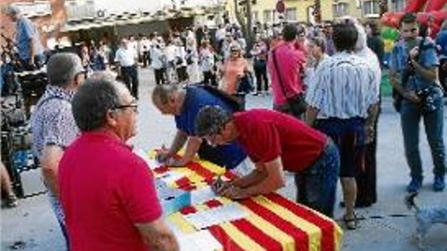 El mes de juny es va fer un acte reivindicatiu al CAP del carrer Girona.