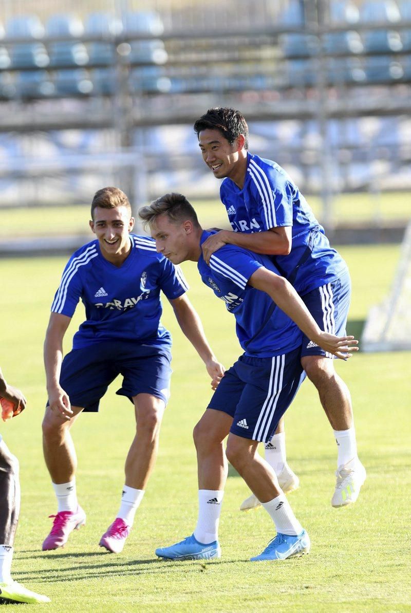 Primer entrenamiento de Kagawa con el Real Zaragoza