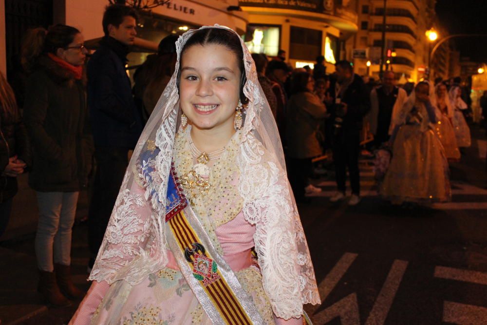 Ofrenda 2018: Así desfiló la fallera mayor infantil Daniela Gómez