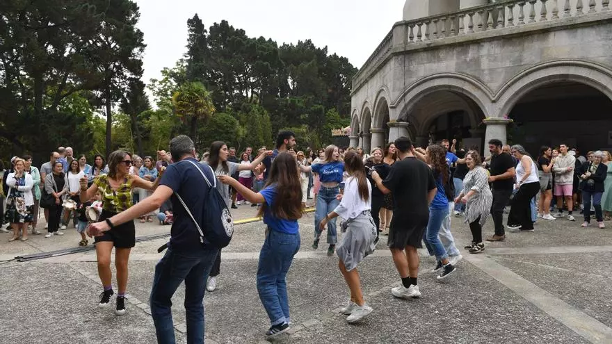 Música y baile en la Romaría de Santa Margarita