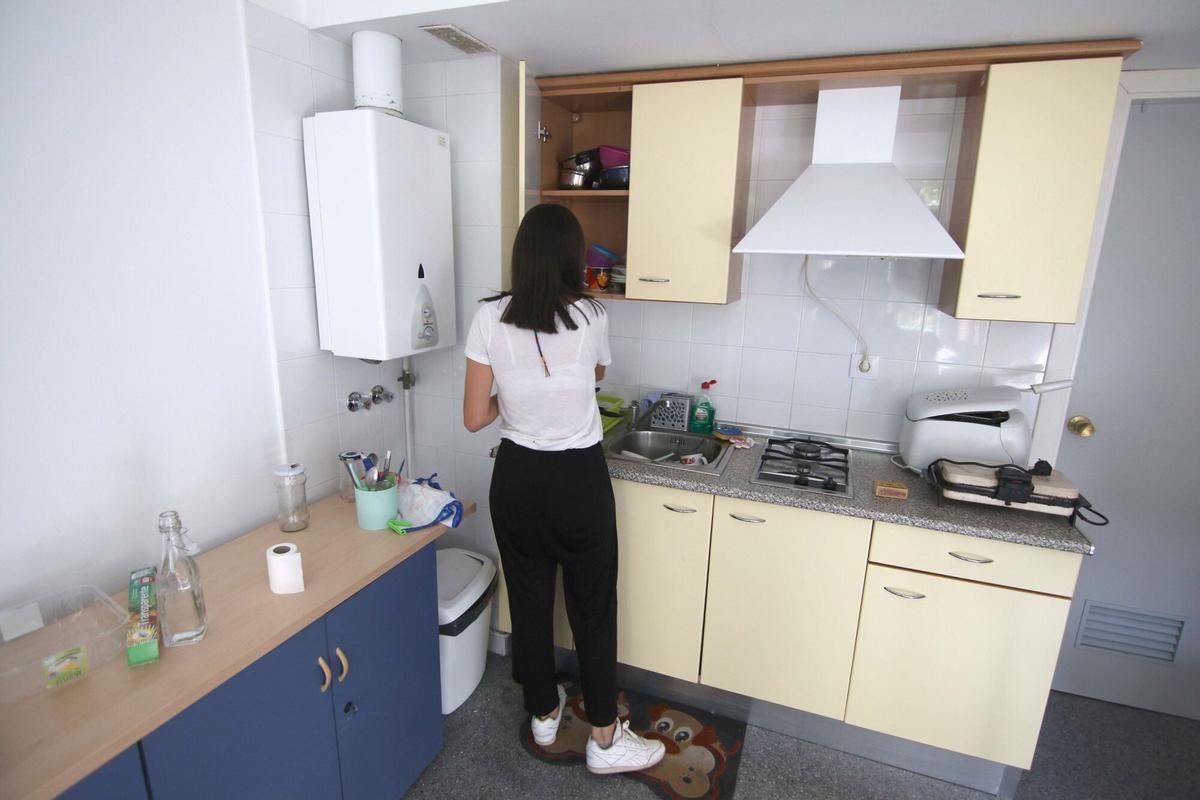 reportaje de Micaela en la residencia Universitaria Lucano joven estudiante
