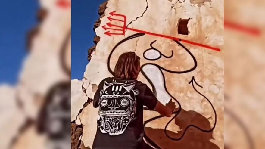 Nueva polémica en Lanzarote por la pintura de otro artista en una casa en ruinas