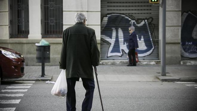 Confirmado por la Seguridad Social: las viudas y viudos que superen estos ingresos pueden perder parte de su pensión en 2026