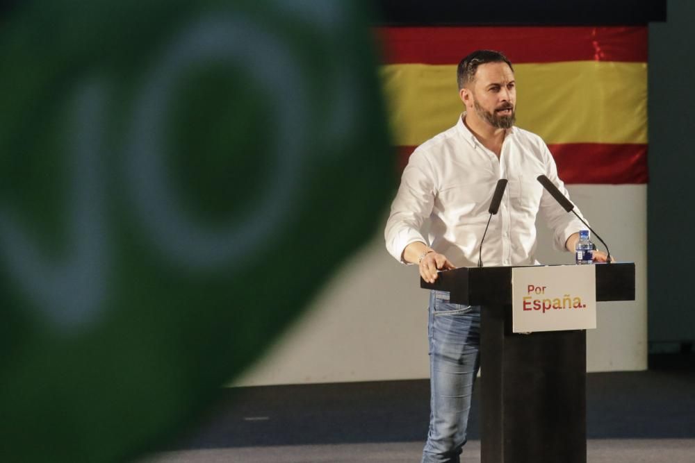 Apertura de campaña de Vox en el Calatrava, en Oviedo