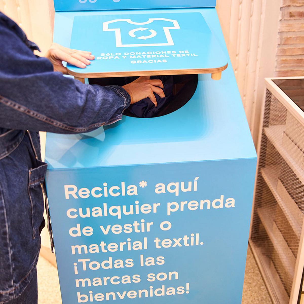 El cajón de Primark para reciclar ropa
