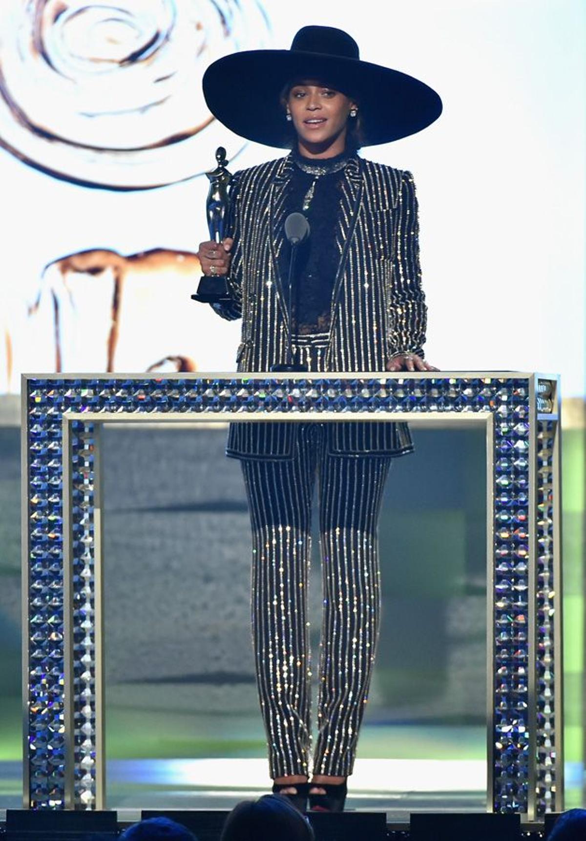 El look de Beyoncé en CFDA Fashion Awards 2016