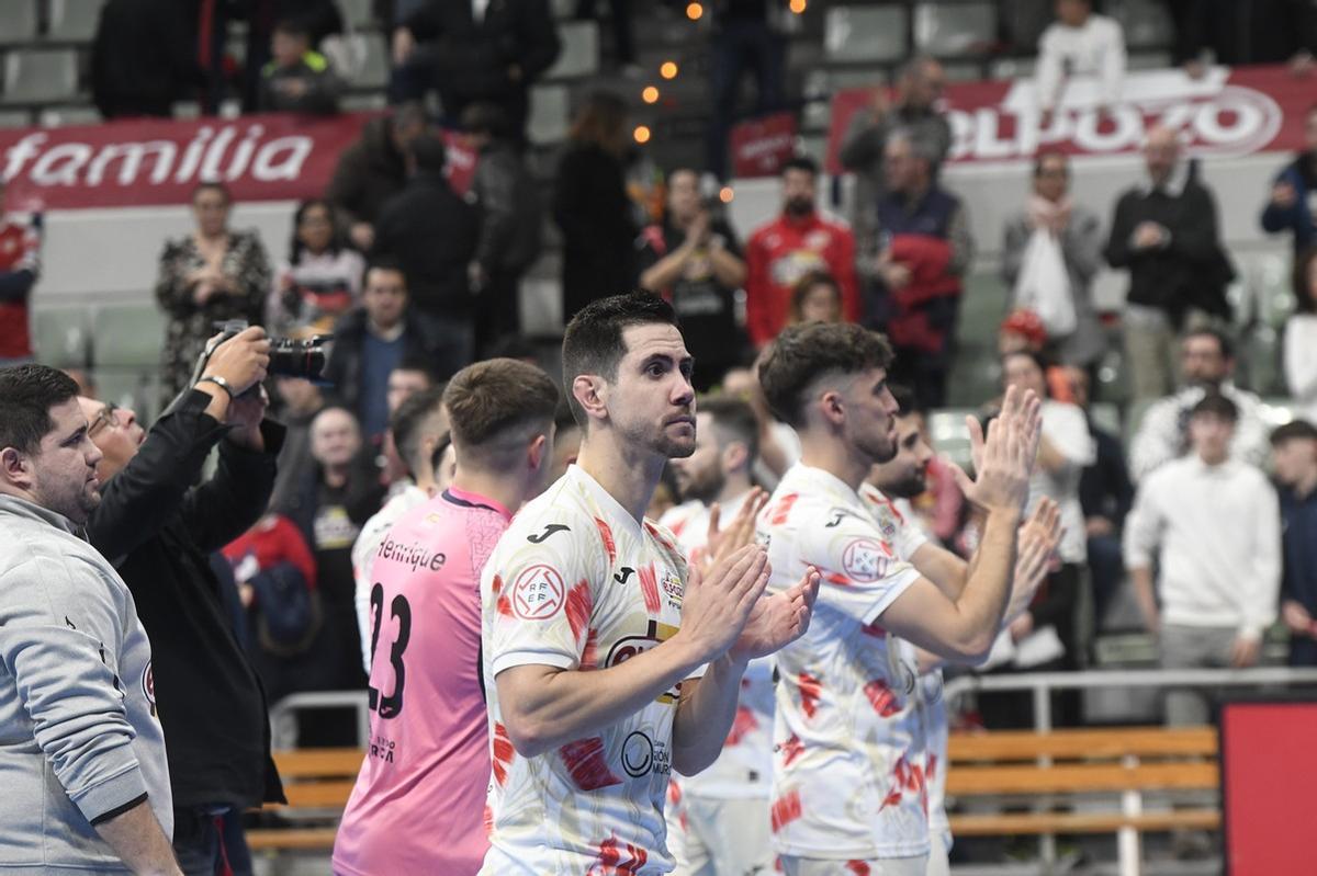 Las imágenes del empate entre El Pozo y el Barça