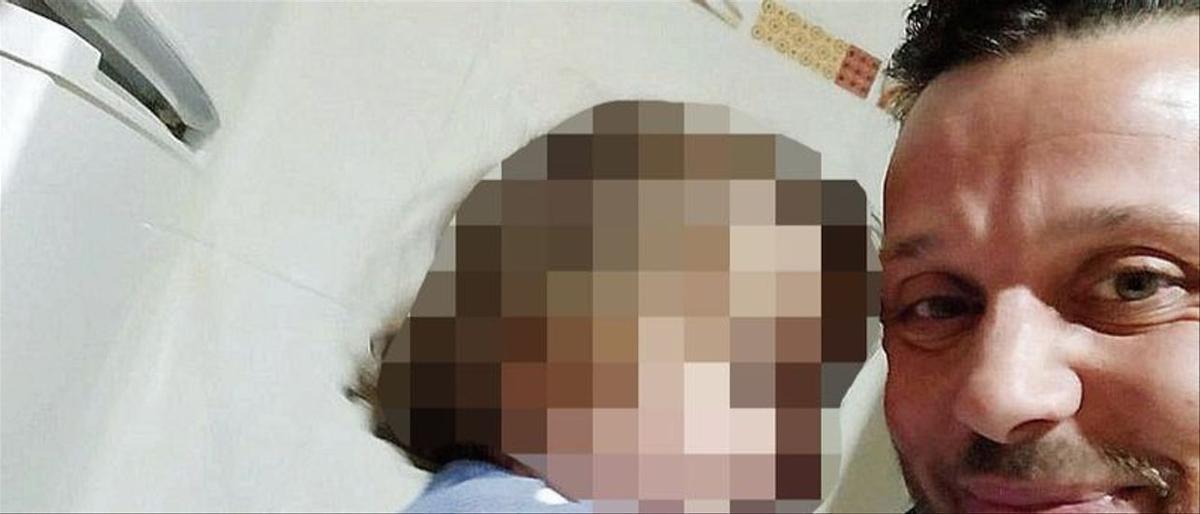 Un home aconsegueix enterrar a Lloret de Mar la seva filla assassinada