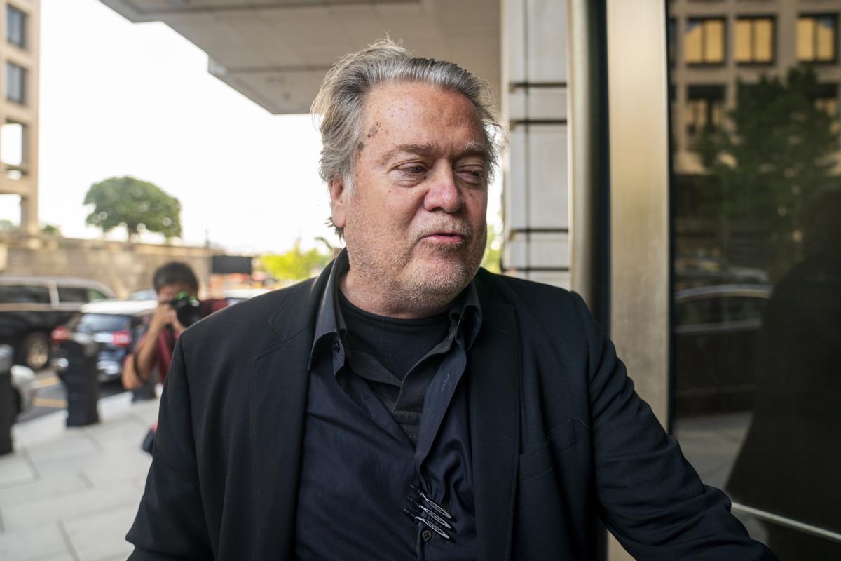 La fiscalia demana sis mesos de presó per a Bannon per desacatament al Congrés