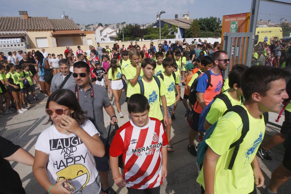 Entrenament de portes obertes del Girona FC a l'Escala