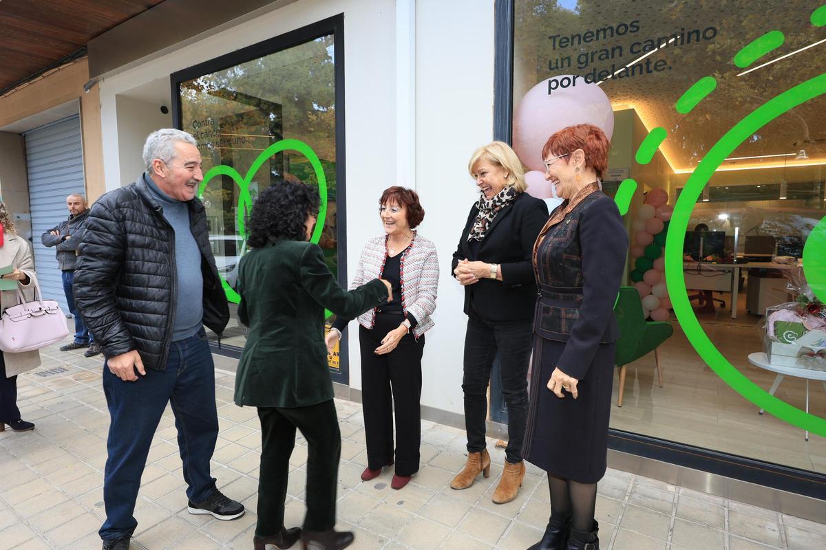 Primer acto de la nueva consellera Albalat en Castelló en el Día del Voluntariado