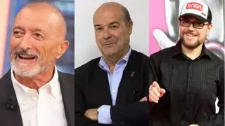 Reacciones a la polémica de PP y Vox en el ayuntamiento de Alpedrete: esto han dicho Arturo Pérez-Reverte, Antonio Resines y Santiago Segura