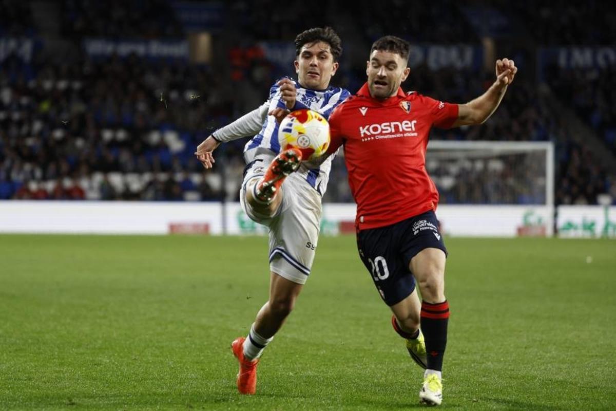 Javi Galán, en un partido reciente con Osasuna.