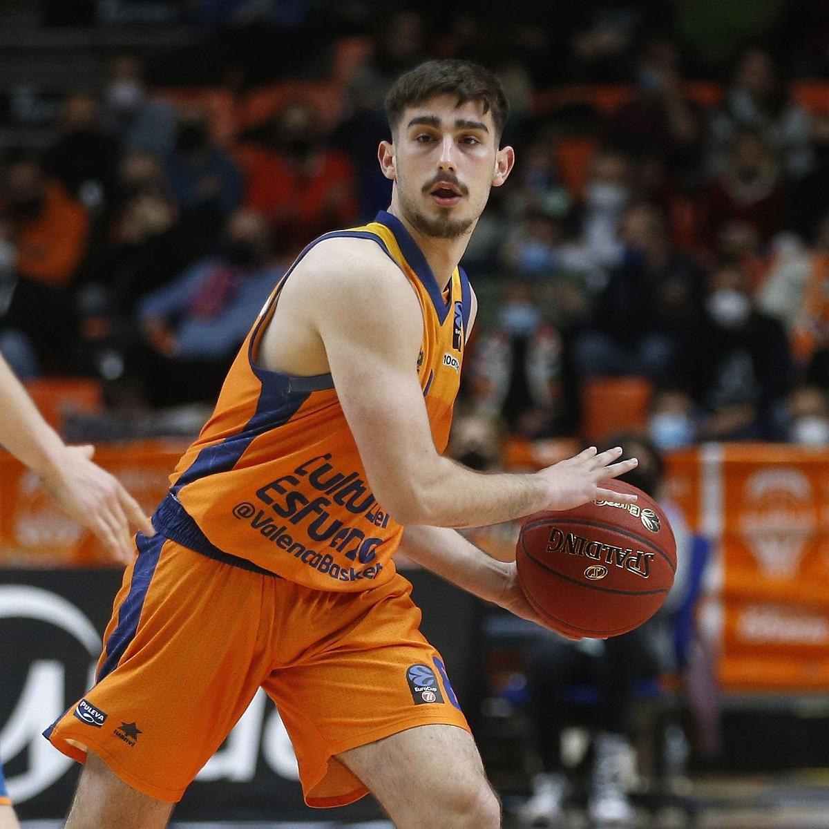 Guillem Ferrando, que estaba cedido en el Melilla, fue reclamado por el Valencia Basket ante la plaga de lesionados en la posición de base.