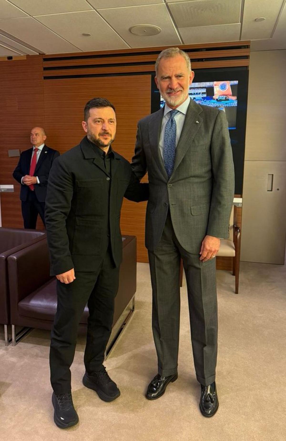 Volodímir Zelenski y Felipe VI.