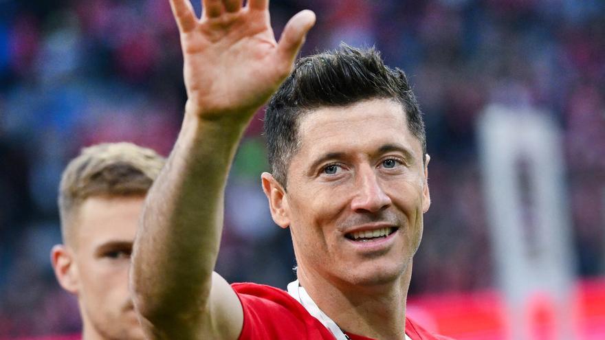 &quot;Sehr glücklich&quot;: Lewandowski feiert Wechsel zu Barça auf Mallorca