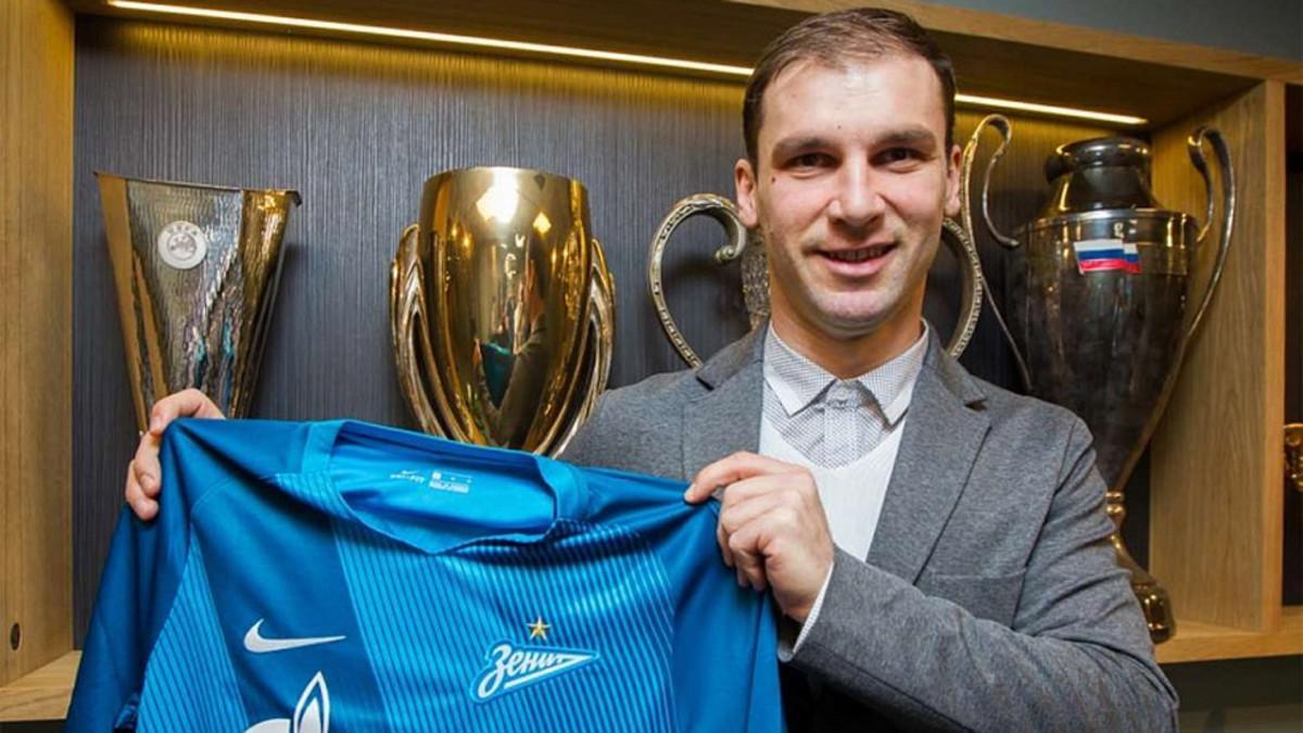 Ivanovic defenderá ahora la camiseta del Zenit de San Petersburgo