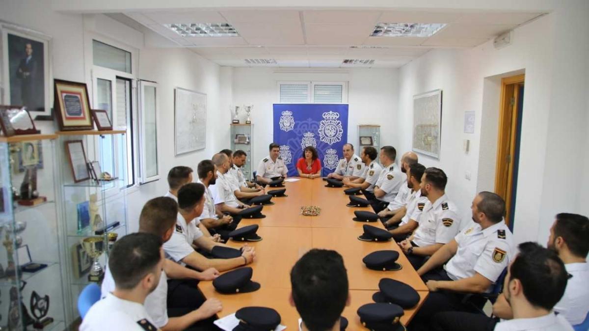 Diecisiete nuevos policías nacionales se incorporan a la Comisaría de Córdoba