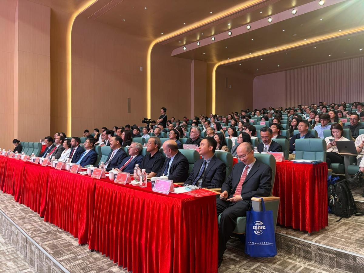 Reunión con empresarios chinos del alcalde de Elche