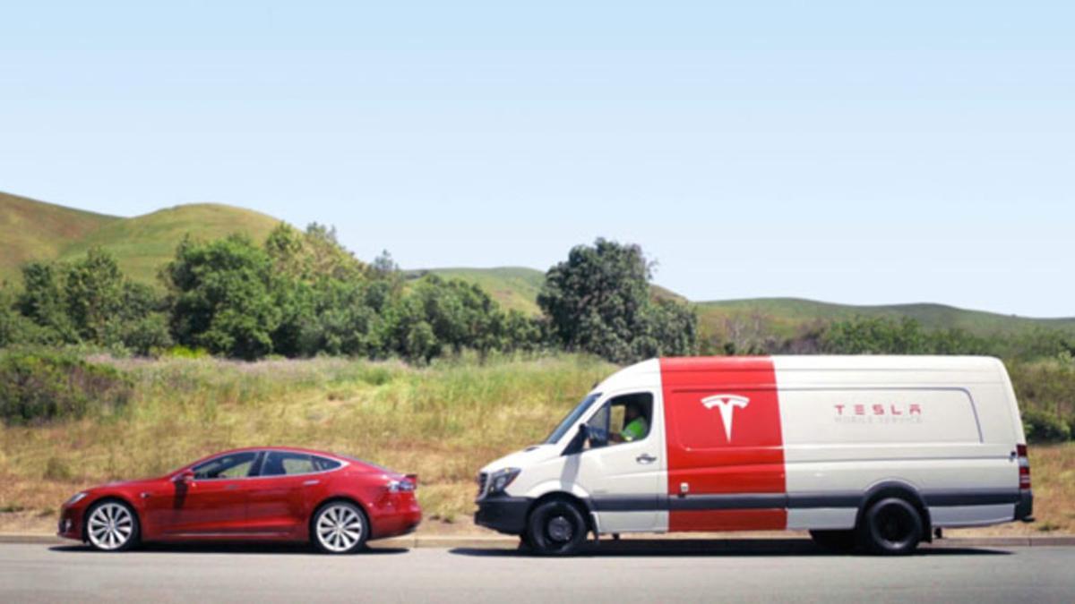 tesla-mobile-service