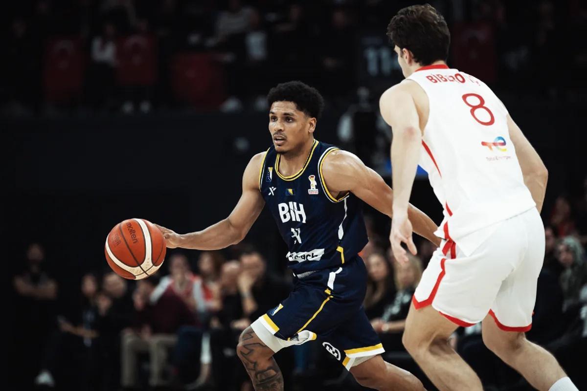 Castañeda volvió con Bosnia tras quedarse fuera del Eurobasket.