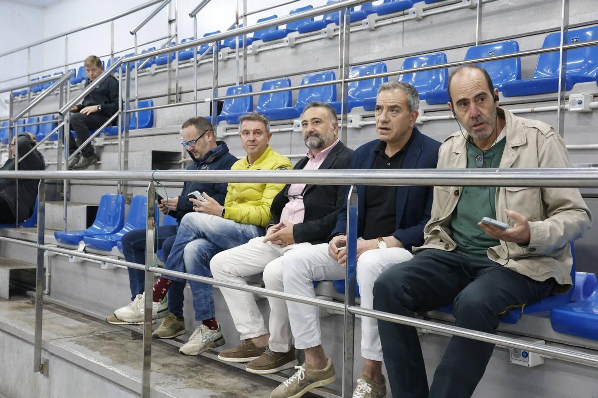 EN IMÁGENES: El primer bonito de la temporada ya está en Gijón: 2.217 kilos de "pescado del Cantábrico y de gran calidad"