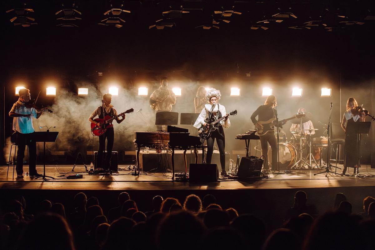 Maika Makosvki regresa a Canarias