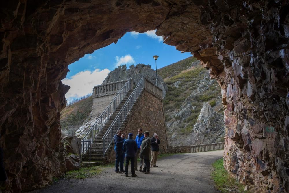 Así está el pantano de Barrios de Luna