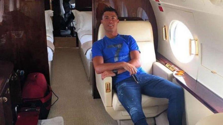 El avión de Cristiano Ronaldo, accidentado en Barcelona