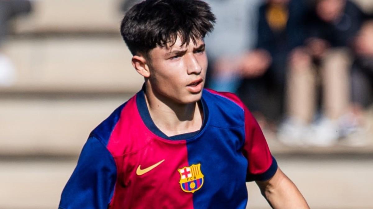 Adam Argemí es un centrocampista del Juvenil B