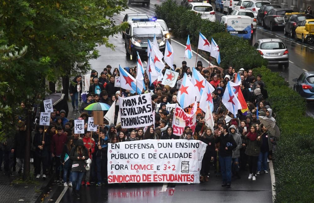 Estudiantes de A Coruña protestan contra la Lomce