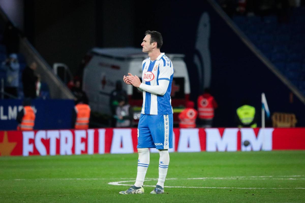 Kike García, decepcionado tras la derrota ante el Alavés