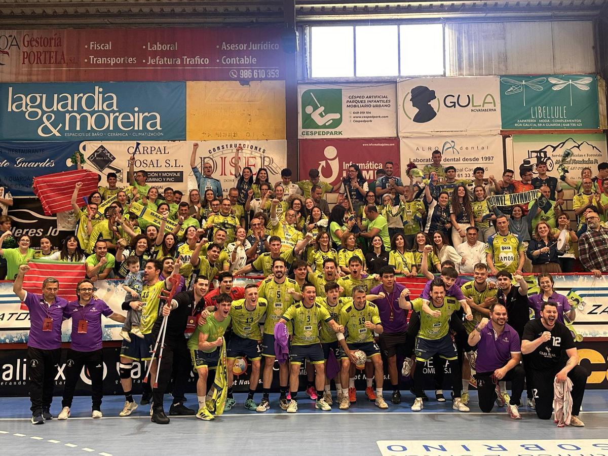 El Balonmano Zamora debuta con victoria