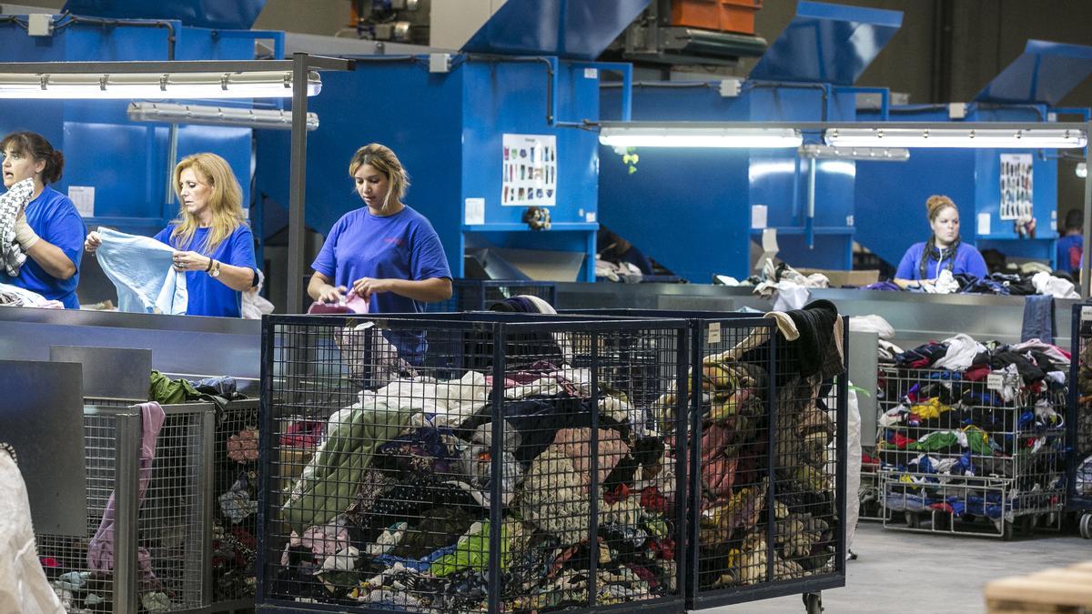 Imagen de archivo de una planta de reciclaje textil