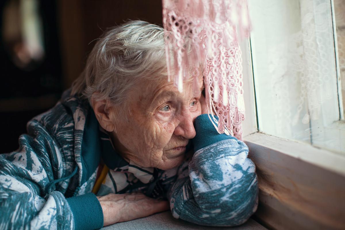 Les dones representen el 70,9% dels casos de persones que viuen soles a partir dels 65 anys