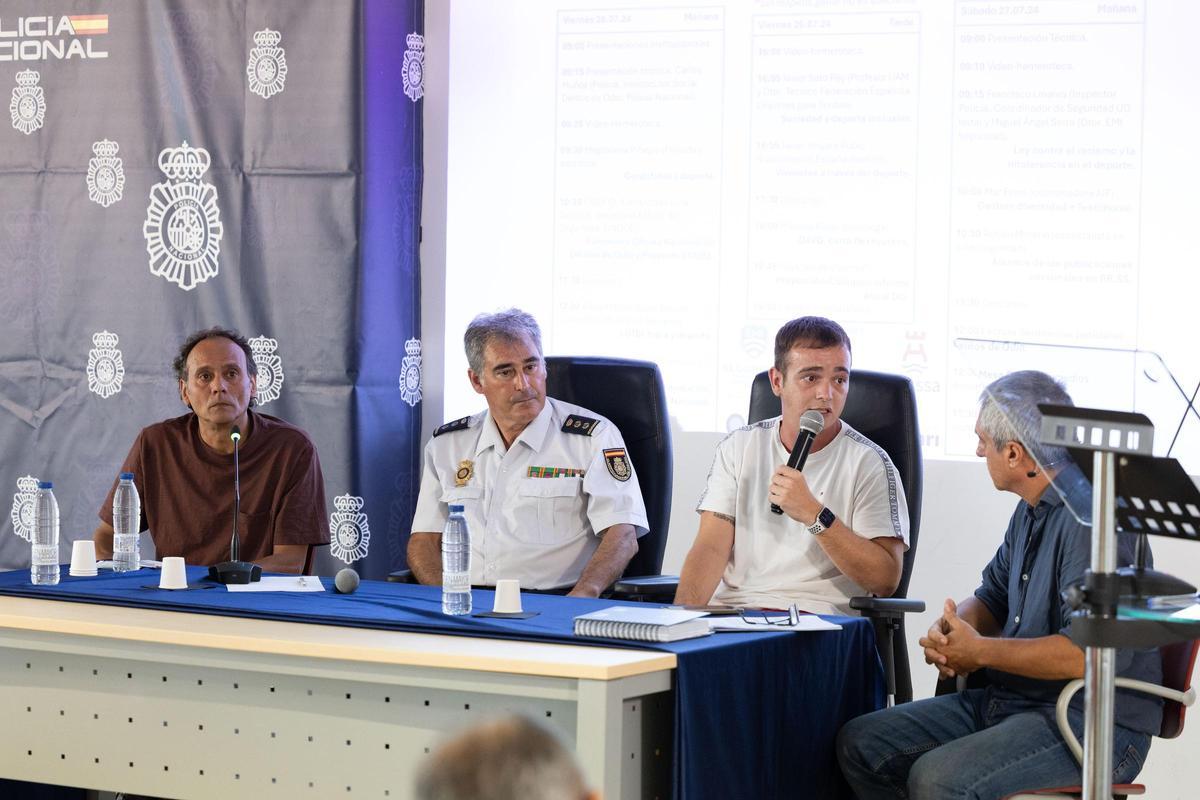 Galería: Ibiza muestra tolerancia cero frente a los delitos de odio