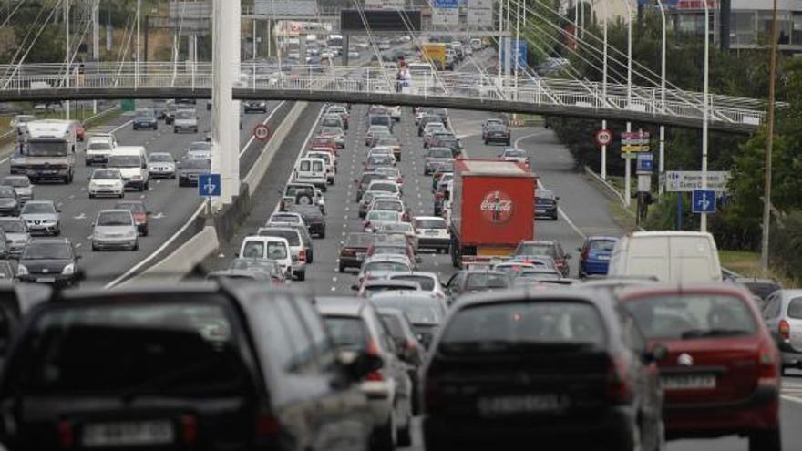 Tráfico prevé unos 635.000 desplazamientos en Galicia en el puente de la Constitución