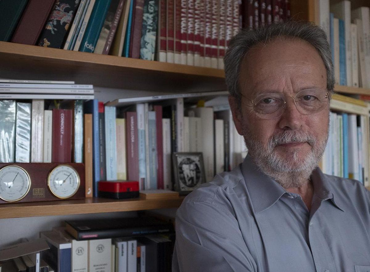 Andrés Sánchez Robayna.
