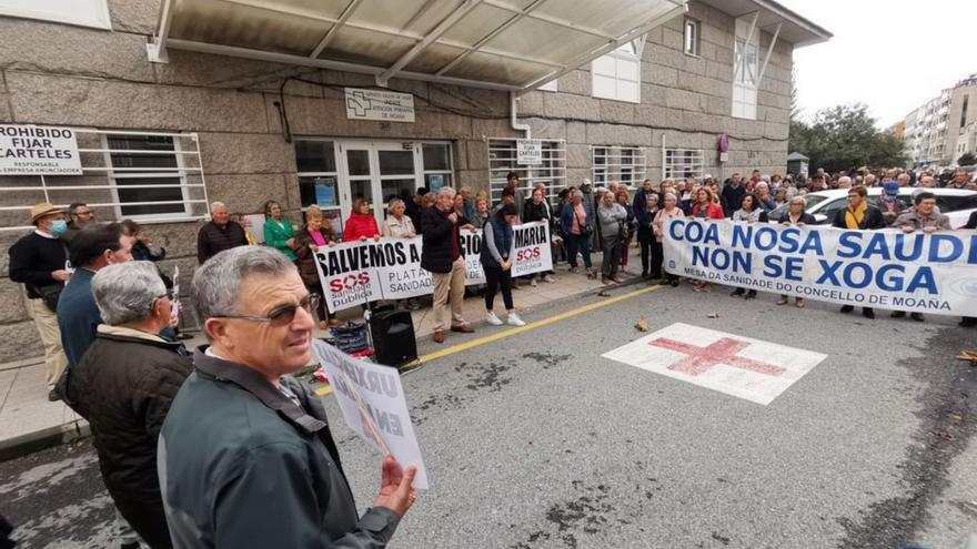 Una de las concentraciones por la sanidad en Moaña.   | // S.Á.