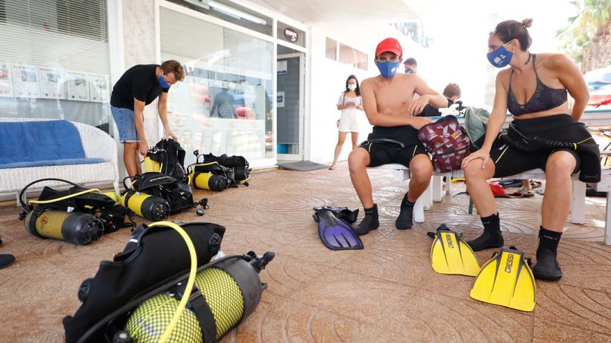 Bautismo de buceo en familia