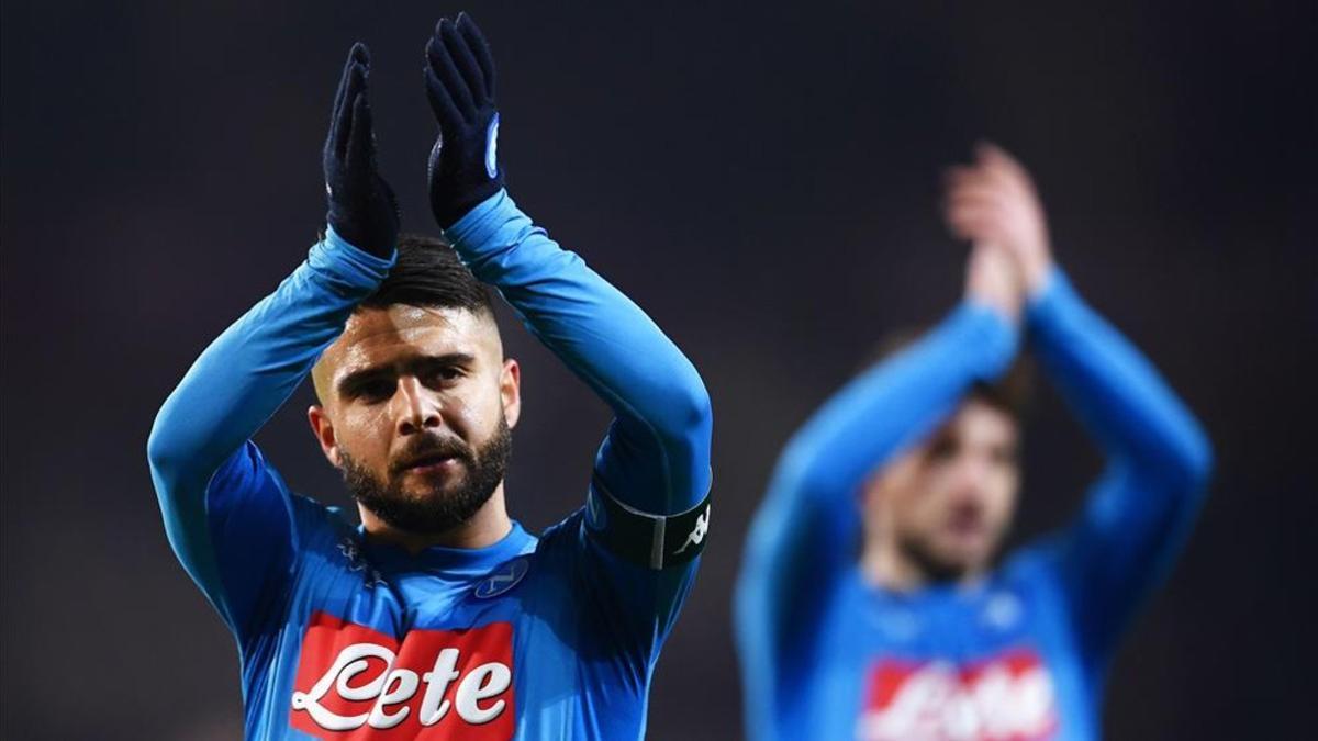 Insigne no quiere ver ni en pintura a Sarri en la Juve