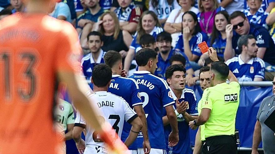 El entrenador del Burgos, crítico con el juego de los suyos: “El Oviedo ha tenido un partido tranquilo”
