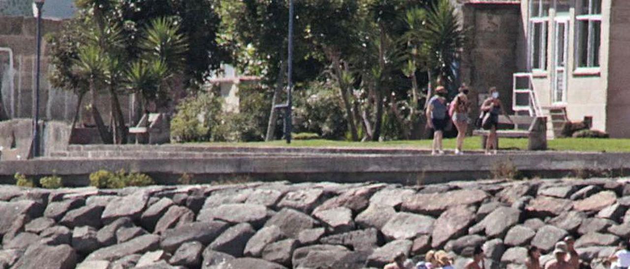 Socorristas de Cangas este verano.