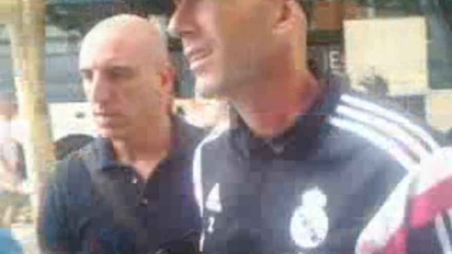 Zinedine Zidane llega a Zamora