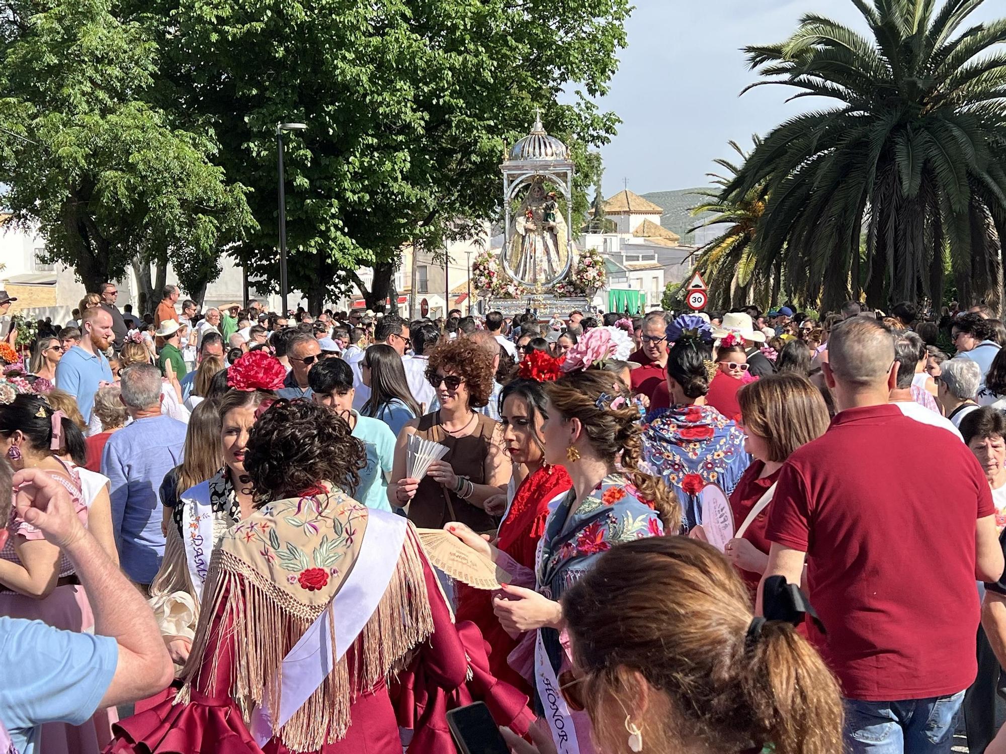 La Virgen de Araceli de Lucena regresa a su Santuario en la Romería de Subida