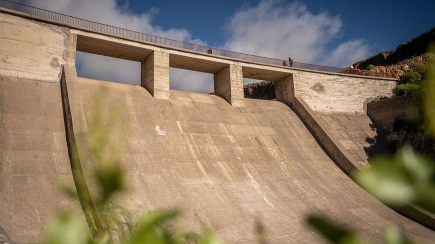Coalición exige una solución «urgente» para poner en marcha la presa de El Río